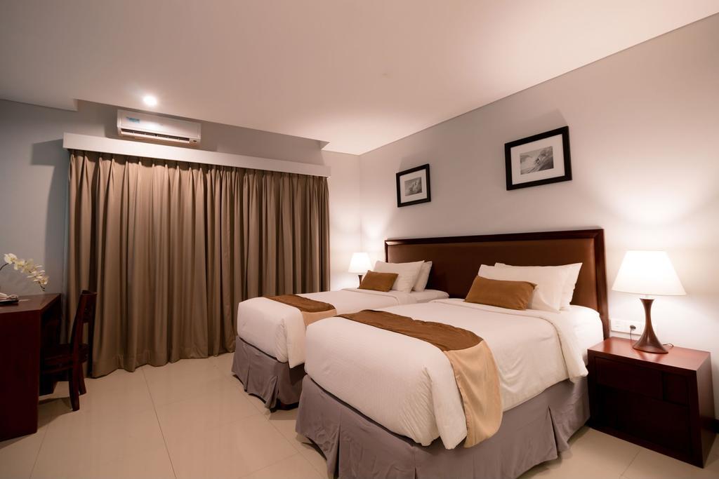 Kutabex Beachfront Hotel Kuta  Phòng bức ảnh