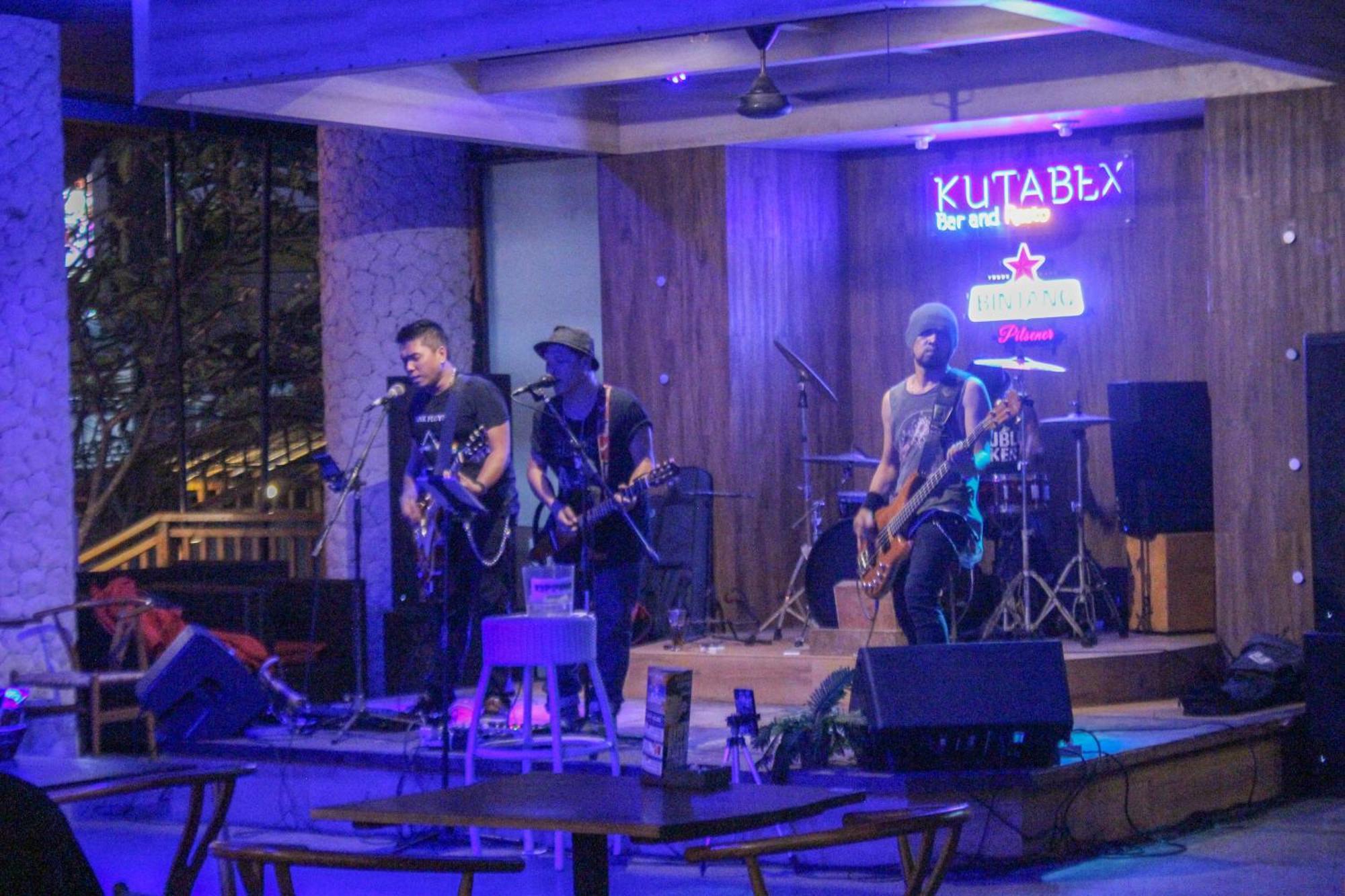 Kutabex Beachfront Hotel Kuta  Ngoại thất bức ảnh
