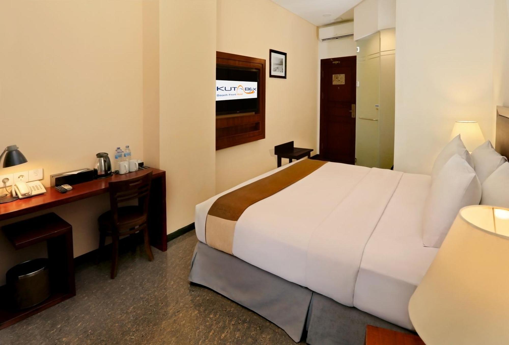 Kutabex Beachfront Hotel Kuta  Ngoại thất bức ảnh