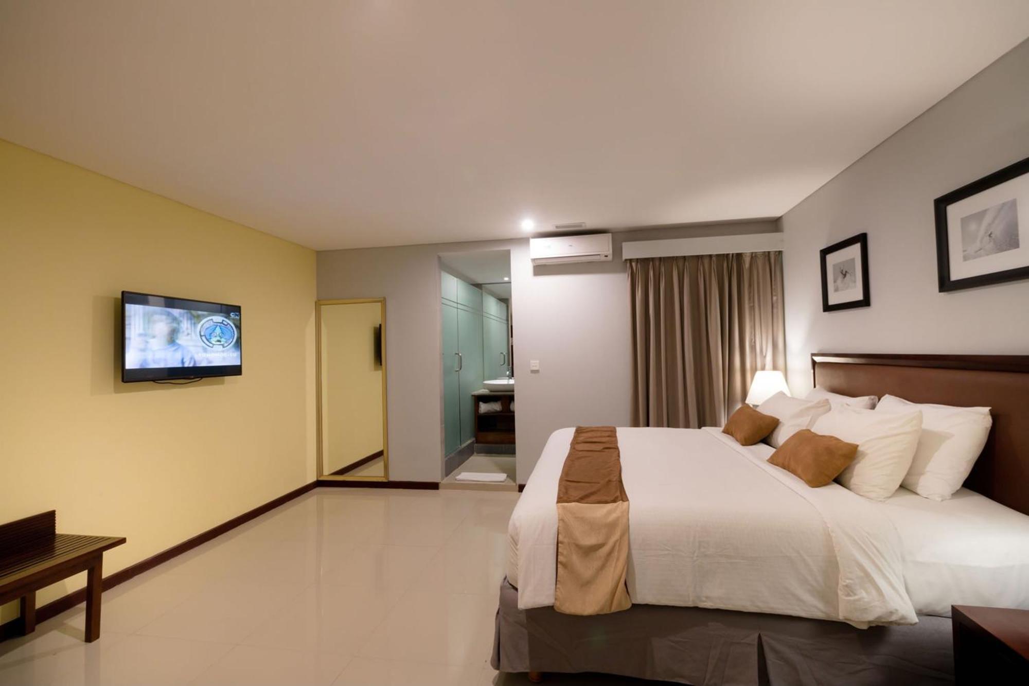 Kutabex Beachfront Hotel Kuta  Phòng bức ảnh