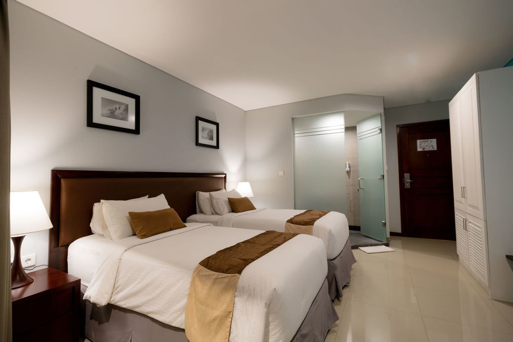 Kutabex Beachfront Hotel Kuta  Ngoại thất bức ảnh