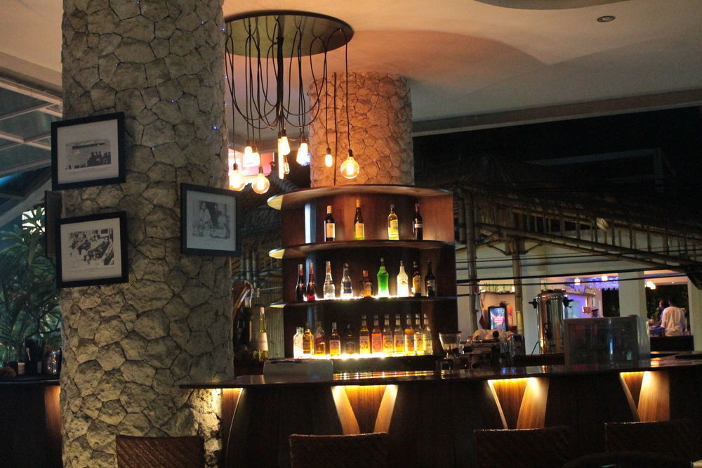Kutabex Beachfront Hotel Kuta  Ngoại thất bức ảnh