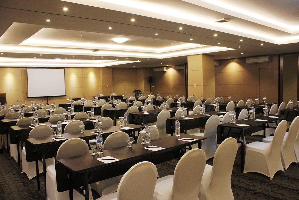 Kutabex Beachfront Hotel Kuta  Ngoại thất bức ảnh